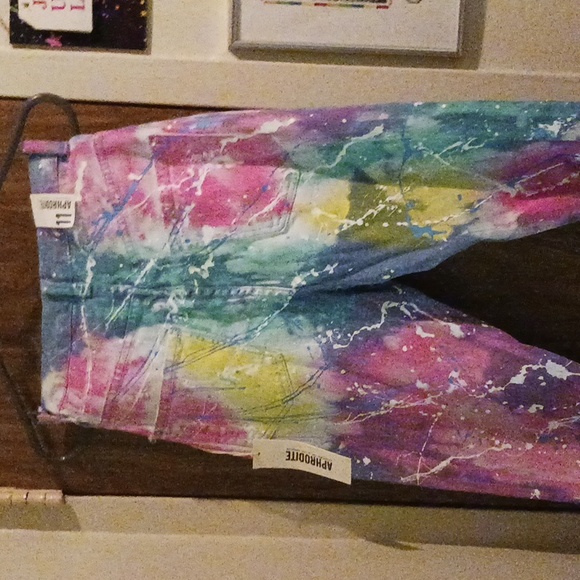 Jeans - Picture 3 of 3